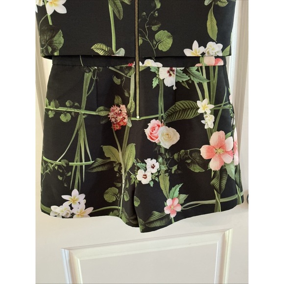 Ted Baker Romper Playsuit Kaysha Sz 2 Multi Cascading Floral Short Sleeves Black - Picture 5 of 12